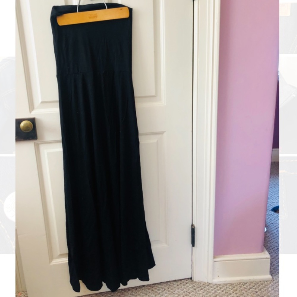 Black Maxi Skirt 🖤